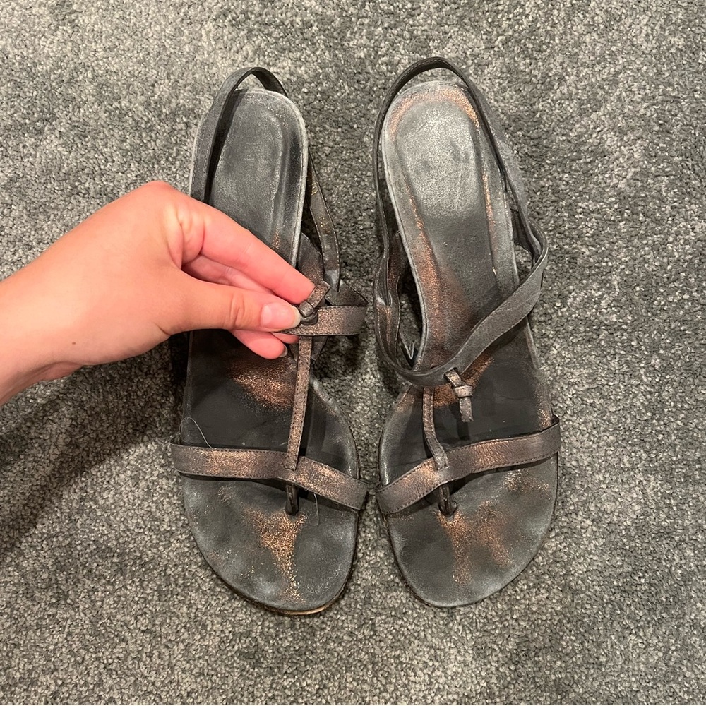 Vero curio slingback kitten heel sandals - Picture 2 of 4